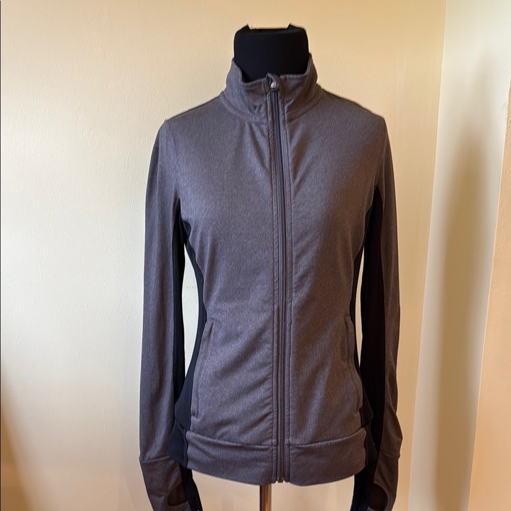 Women's Gray Jacket